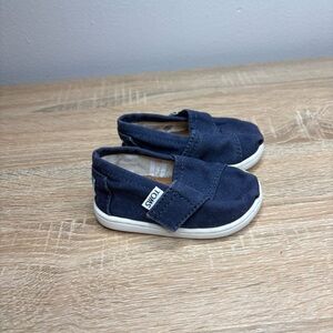 TOMS Baby Navy Blue Slip-On Shoes 4